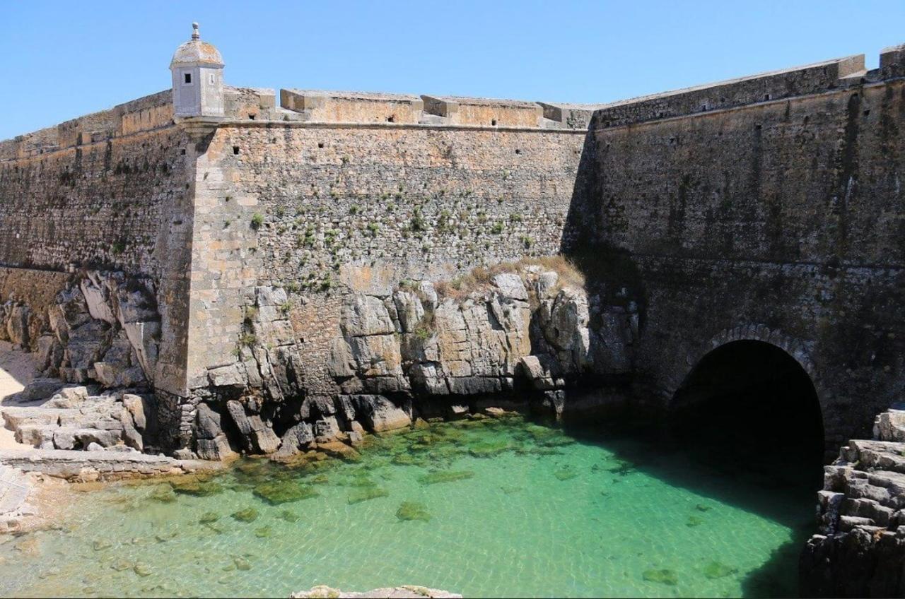 Appartement Jusqu'A 6 Personnes Sur La Presqu'Ile De Peniche Surf Portugal Eksteriør bilde
